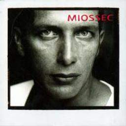 Baiser / Miossec | Miossec (1964-) - chanteur, compositeur et musicien français. Interprète